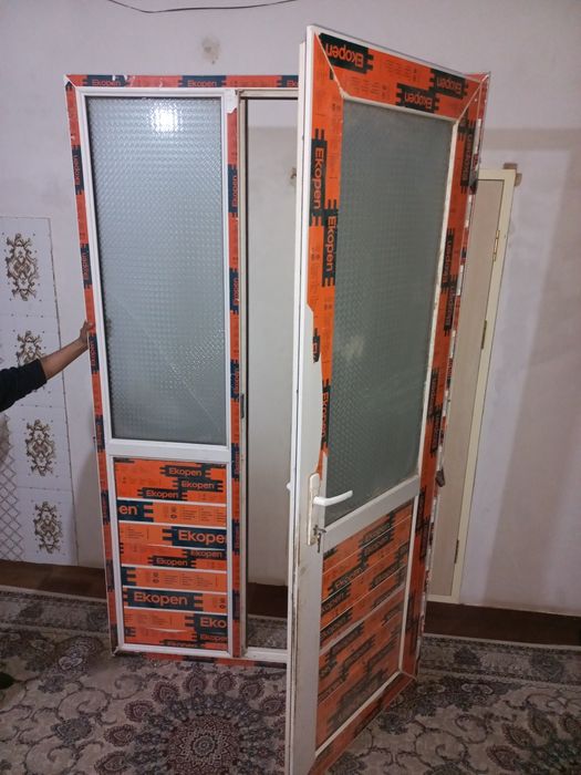 Ekopen eshik sotiladi