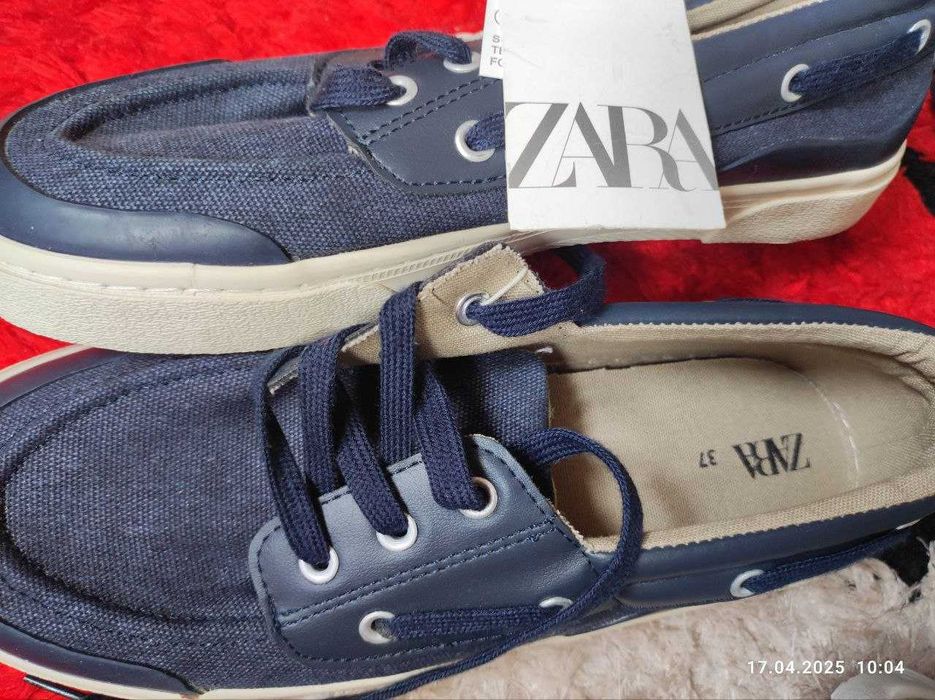 обувь новая на мальчика