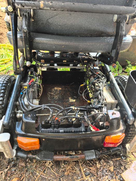 Инвалидна количка за  цяла за части