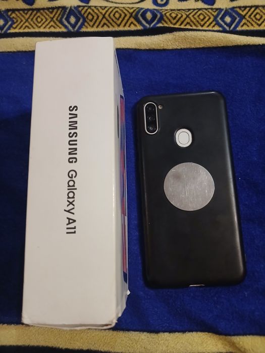 Самсунг А 11.смартфон