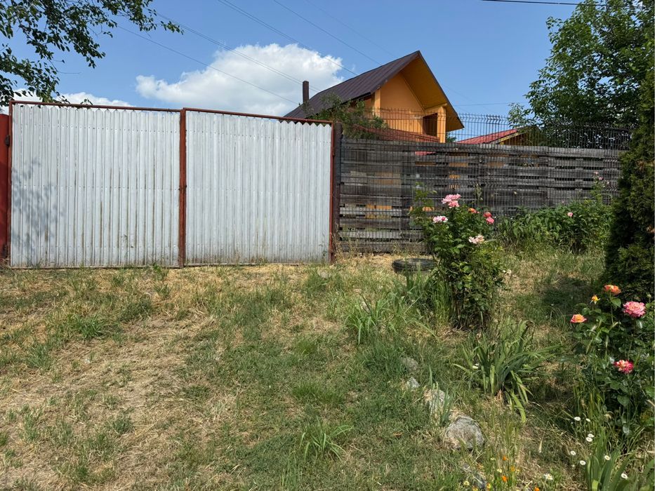 Teren Almaj/ Mosneni 1350 mp toate utilitatile