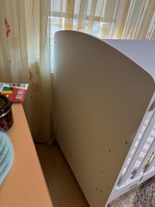 Дървено детско легло с матрак