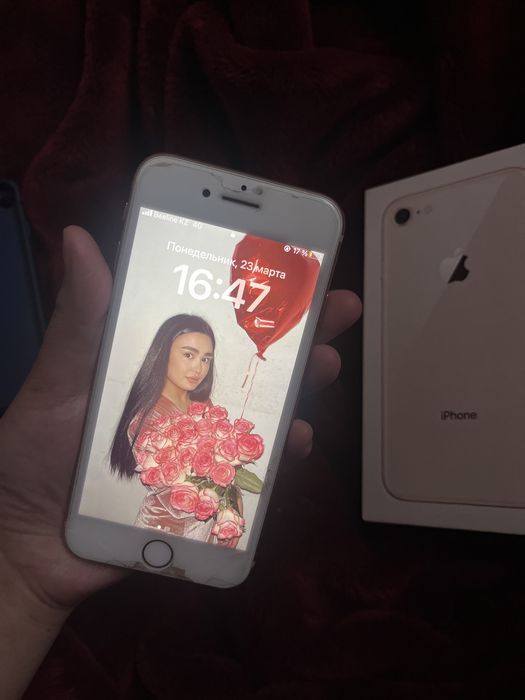 Продается iphone 8, Розовый, в идальном состоянии