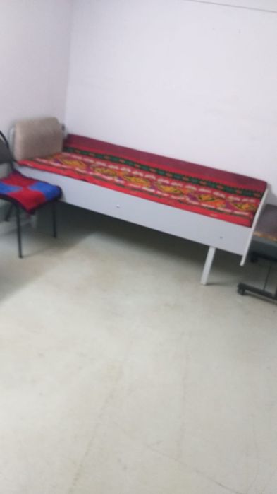 Сетка, труба, кровать