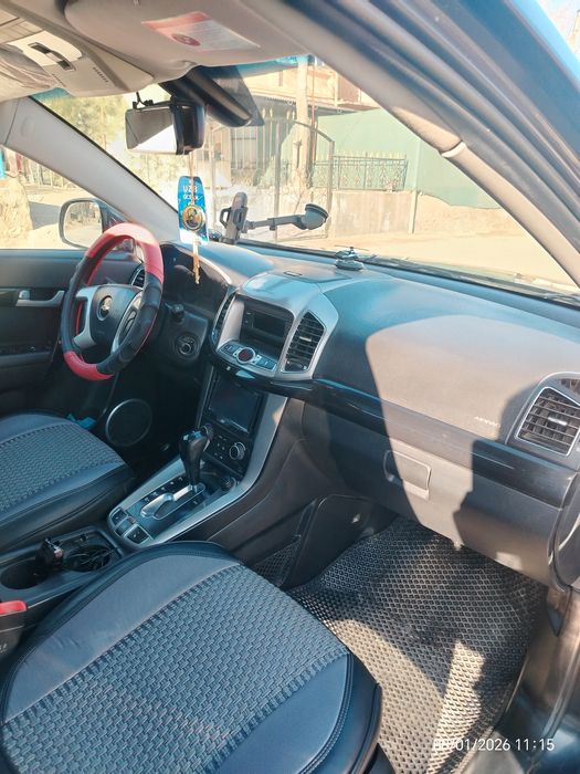 Chevrolet Captiva 2011 — 8