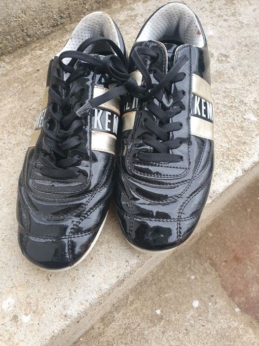 Adidasi fotbal,nike jordan