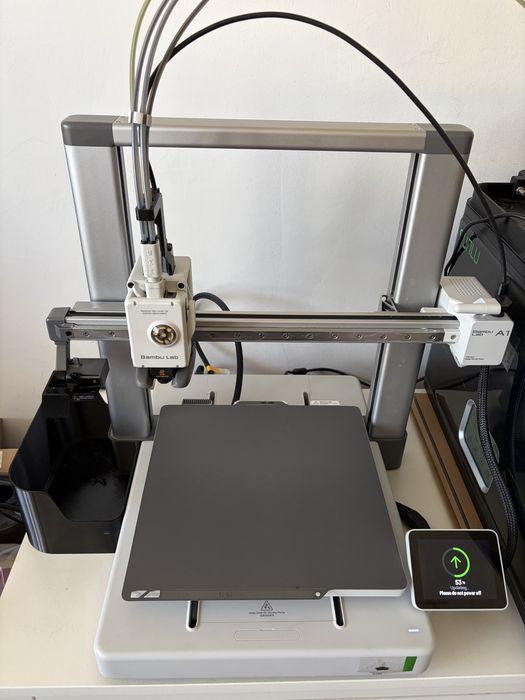 Bambu Lab A1 combo + Sunlu S4 Filament dryer + Piese + Garanție
