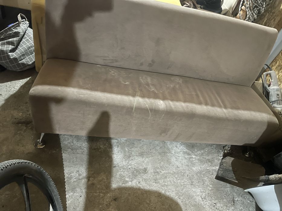 Диван кухонный б/у