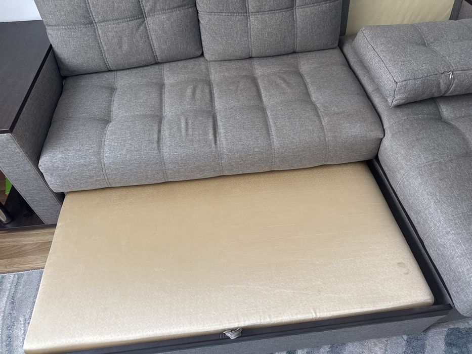 Диван мягкий угловой