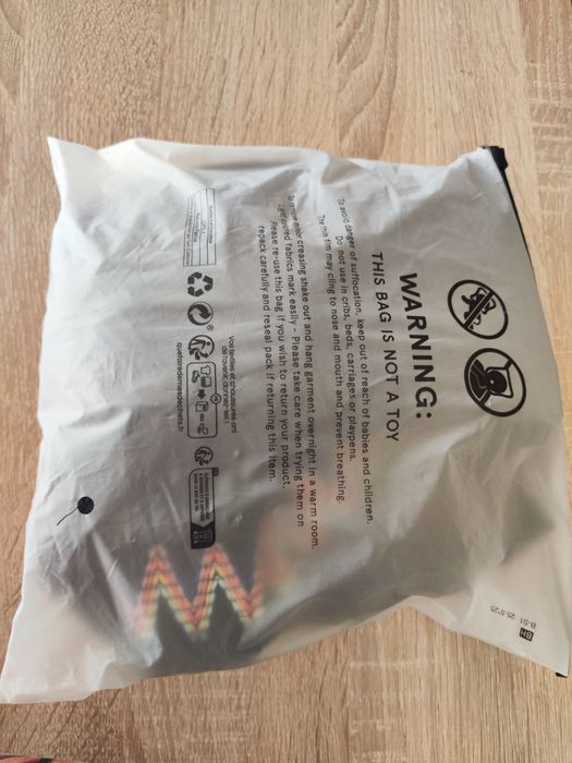 Дамски цял бански