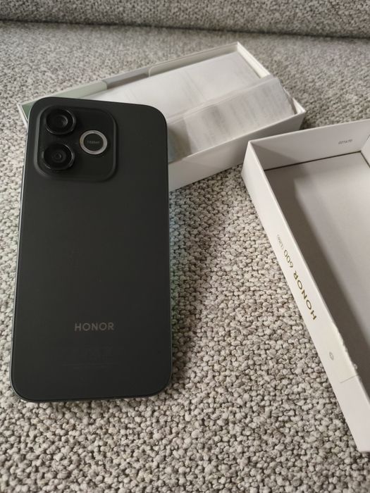 Honor 600 lite..