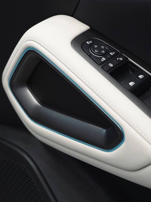 Byd Yuan Up 30% boshlang'ich to'lov bilan