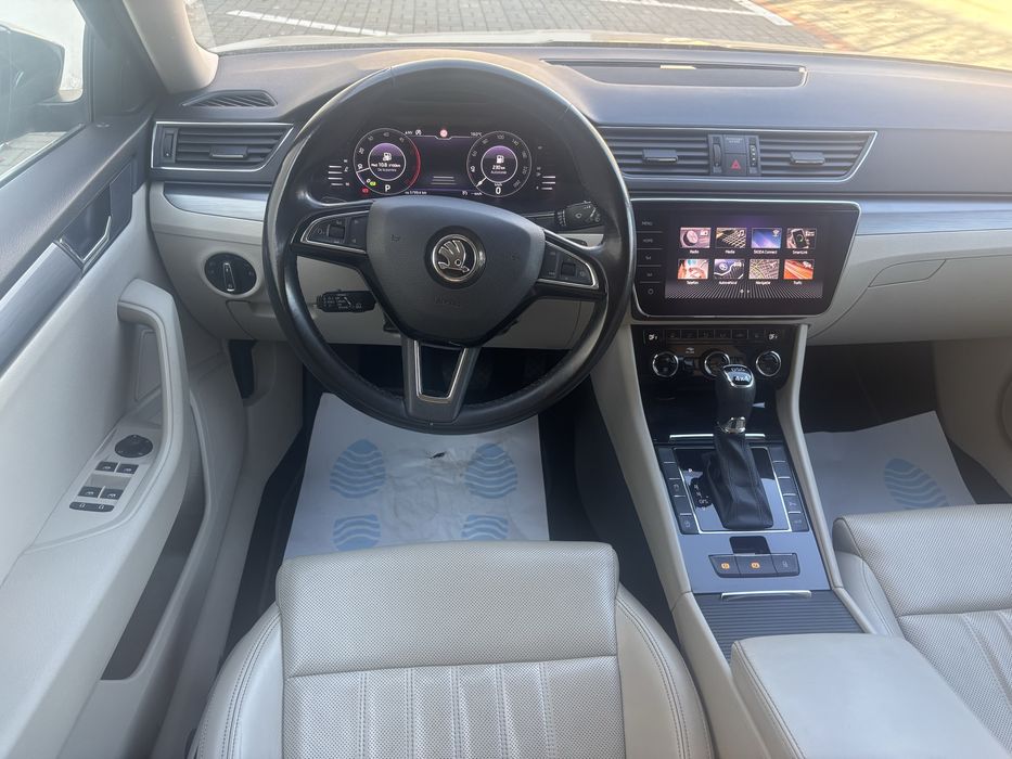 Skoda Superb Combi 2.0, 4x4, 190 cp, an 2019, DSG 7, automata