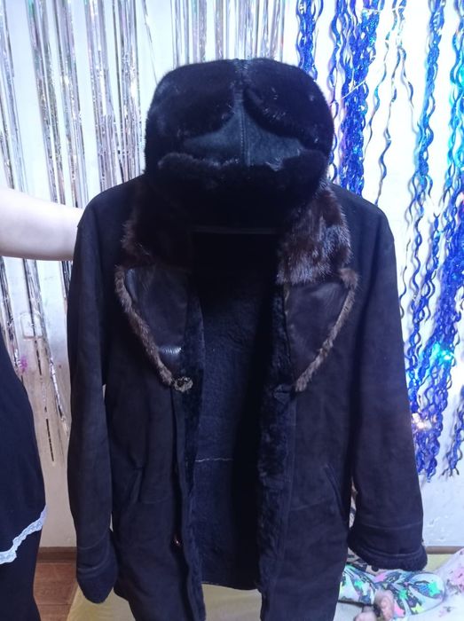 Продам мужскую дублёнку , шапка ушанка