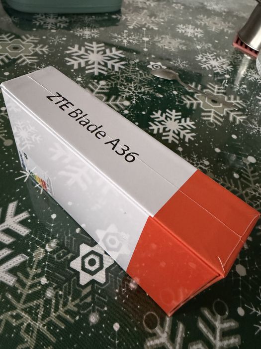 Продам новый телефон