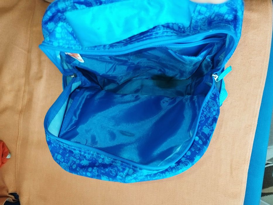 Ghiozdan Minioni Games