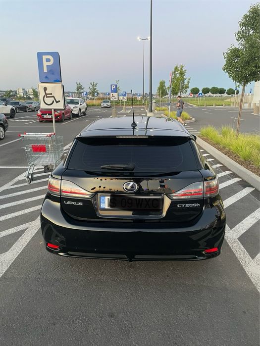 LEXUS CT 2012 — imagine 3