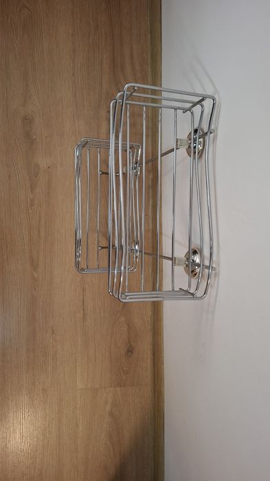 Нова етажерка за баня