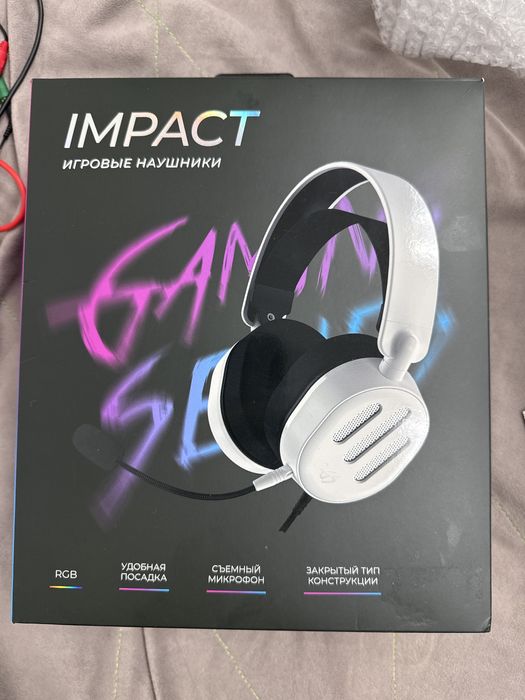 Продаются игровые наушники