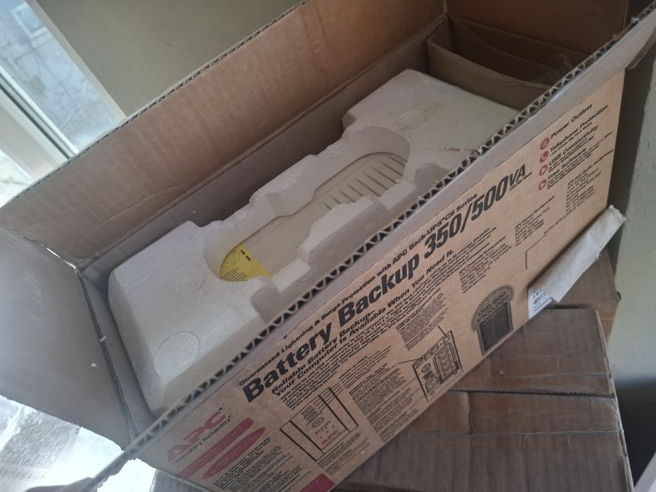 APC Back-UPS CS 500 VA Филиппины