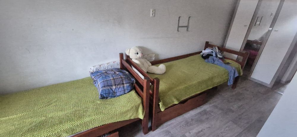 Детские кроватки 2 шт