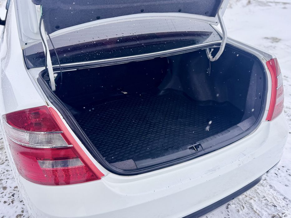 Продам Geely SC7