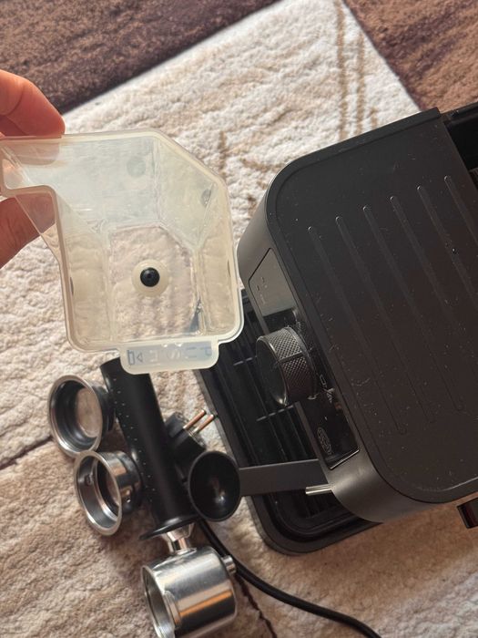 Espressor manual DELONGHI Stilosa EC230.BK