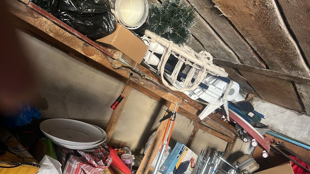 Вешалки для одежды