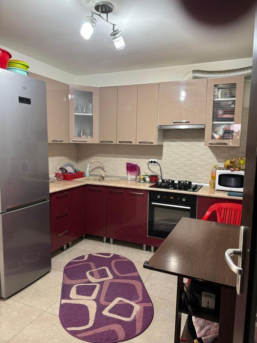 Casă/apartament tip duplex 4 dormitoare + dependințe.