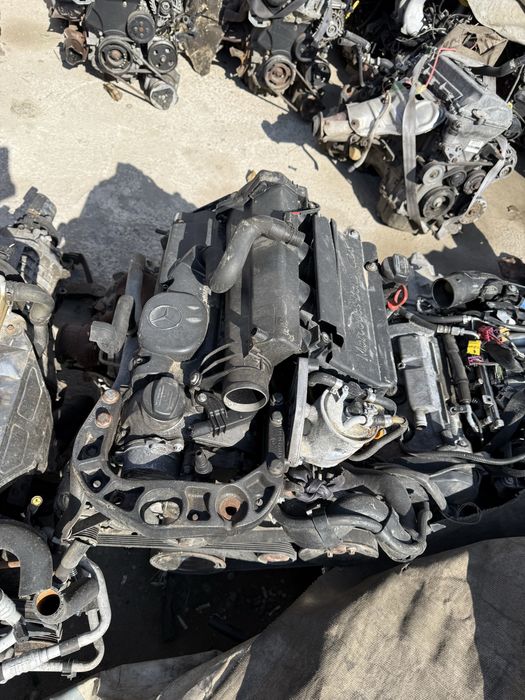 Двигатель Mercedes вито 2.2  3.2.0,2
