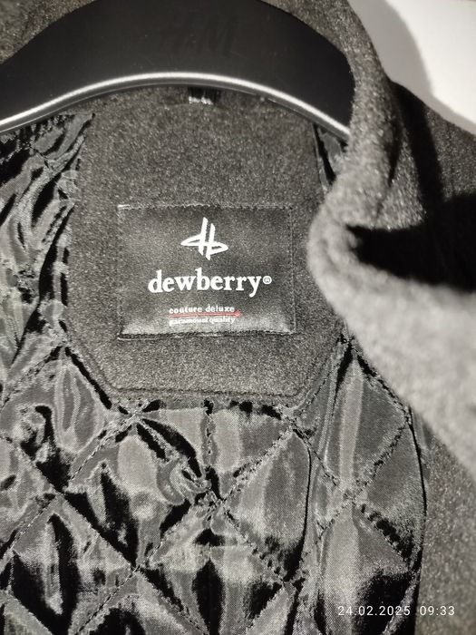 Тънко палто Dewberry