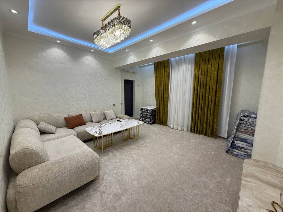 Qoyliq Massiv 3 da arendaga uy