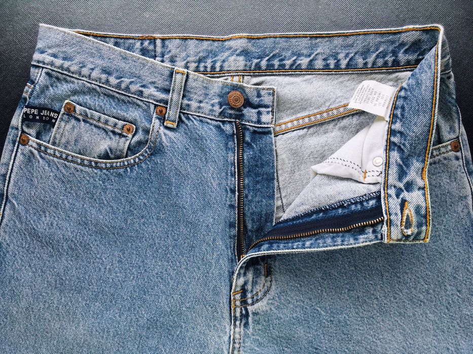VINTAGE 1995 Made in U.S.A. PEPE JEANS LONDON® Jeans — W31 L32