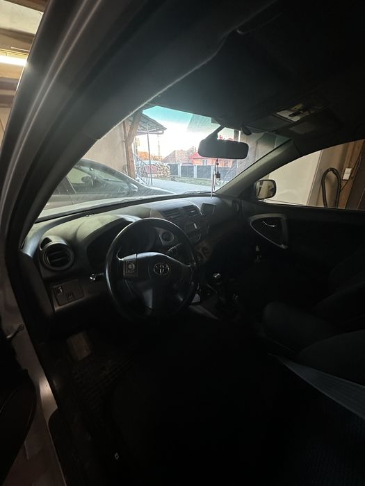 Toyota Rav4 2007 2.2 diesel 177cp 291000 km