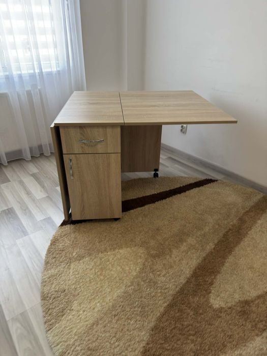 Masa pliabila rabatabila extensibila pe roti