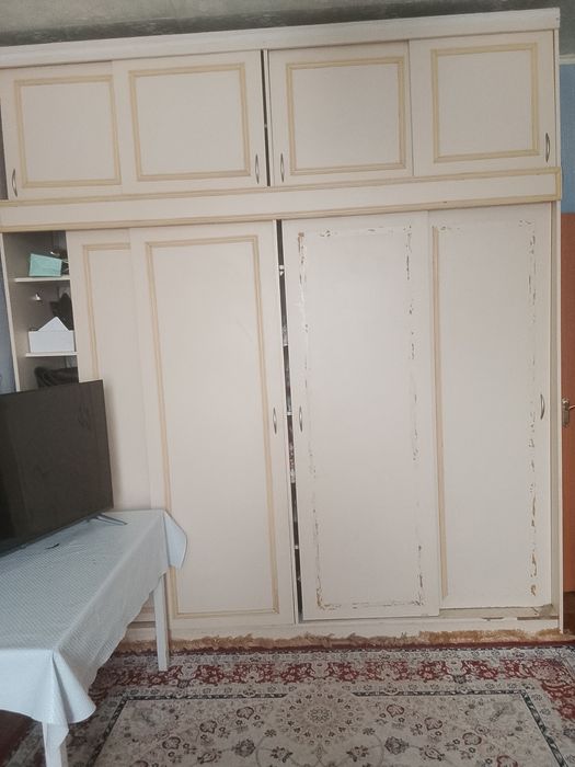 Продам мебел посуда