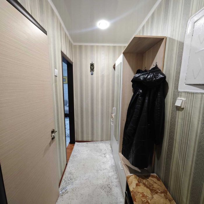 Продам 2 комнатную квартиру