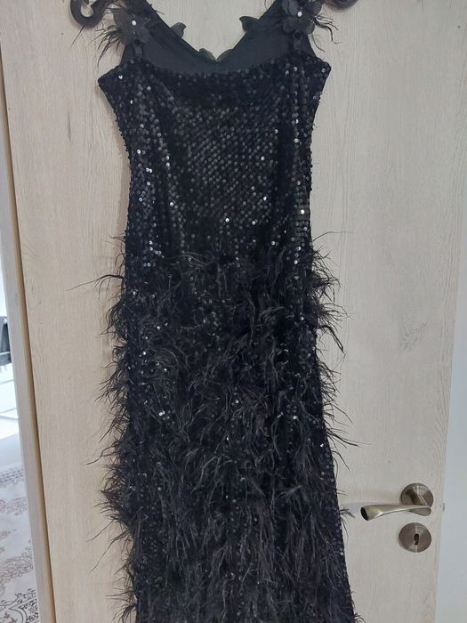 Прекрасна рокля за малка принцеса