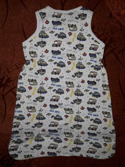 Продавам БЕБЕШКИ/ДЕТСКИ дрехи ЗА СПАНЕ, 3 броя, с голяма отстъпка