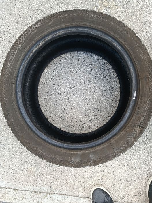 215/50/17 летни гуми