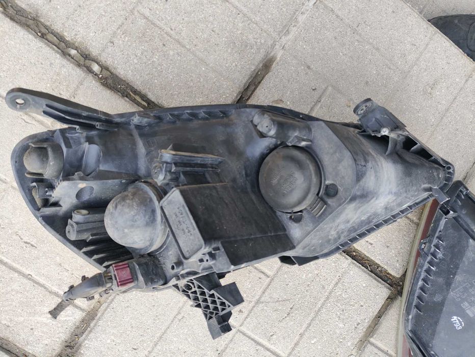 Фарове Opel Zafira B оригинални