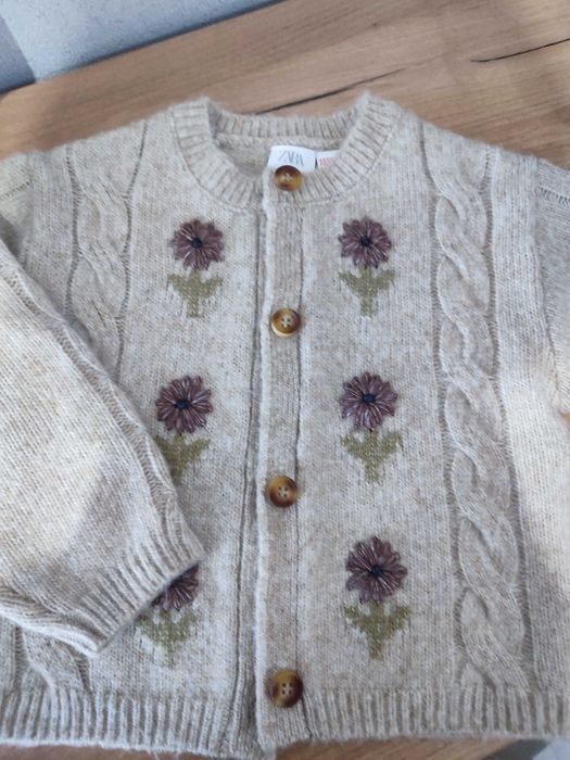 Продам новые детские кофты Zara