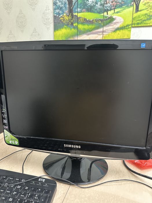 Системный блок и монитор