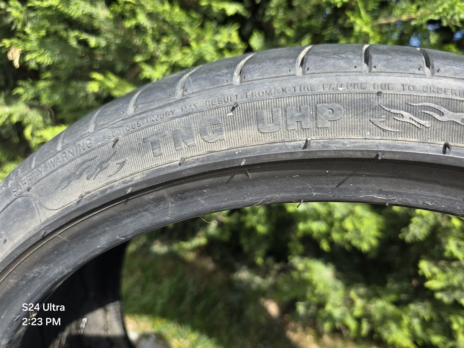 Anvelope 225/35 R19