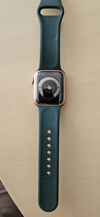 Apple watch 5 series 40 Gold