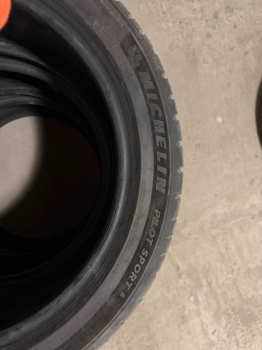 Гуми Michelin Vredestein 225/45/17