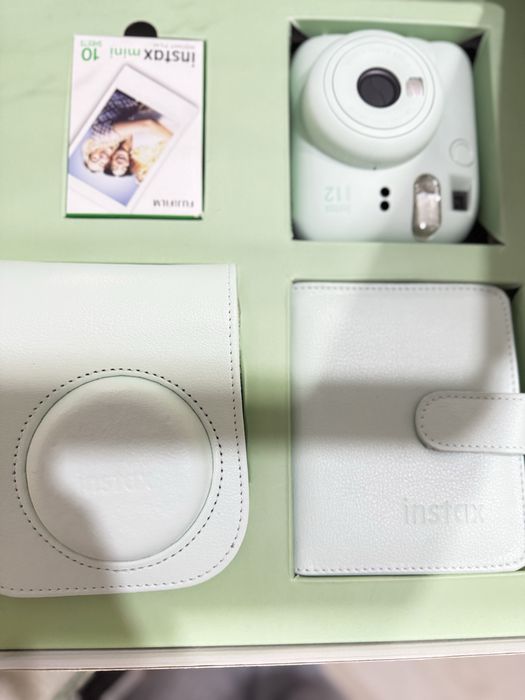 Фотоаппрат моментальной печати
