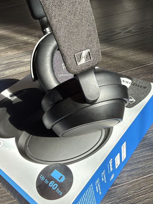 Sennheiser Momentum 4 – Като нови, 16 м. гаранция + пълен комплект