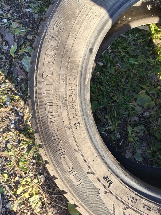 Продается зимный резина на 17 размер