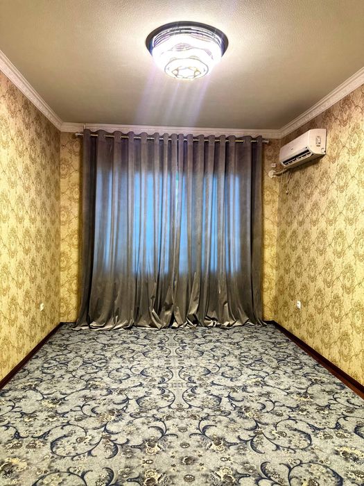 Sheriklika kvartira 3 honali 4qiz kerak Oqiydigan, ishlidigan Sergeli